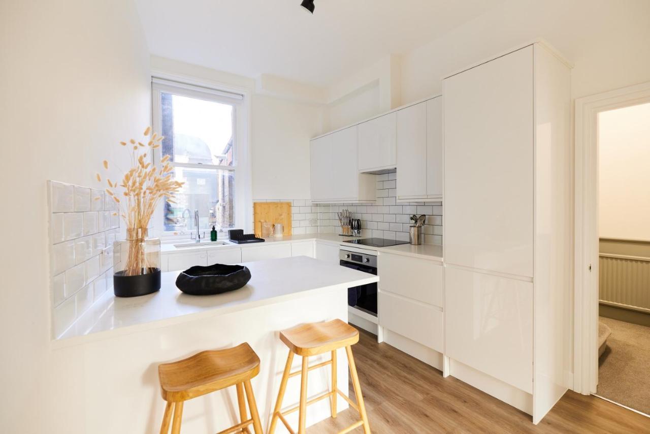 The Fulham Escape - Alluring 5bdr Flat Apartment