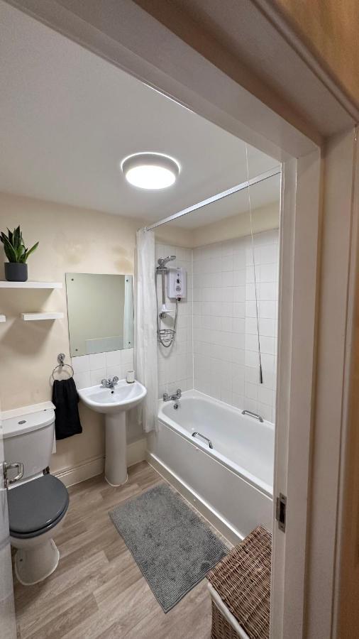 Apartment Central Spacious Studio