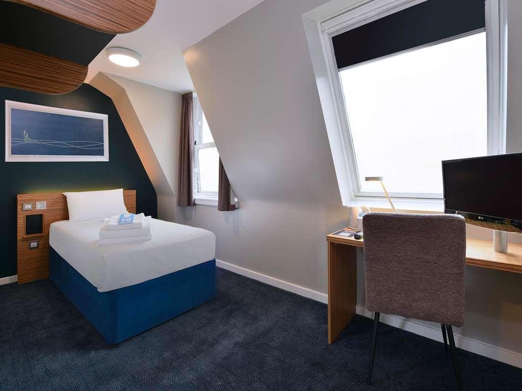 Hotel Travelodge Vauxhall 3*