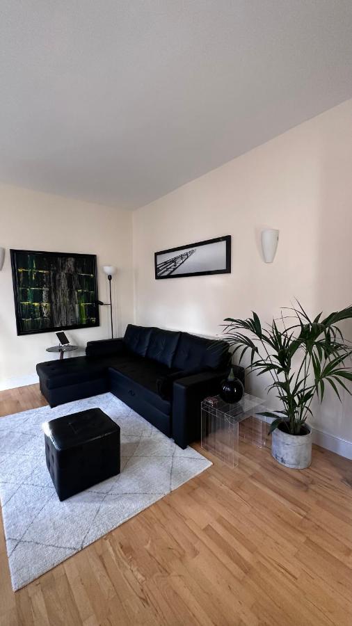 Central Spacious Studio London