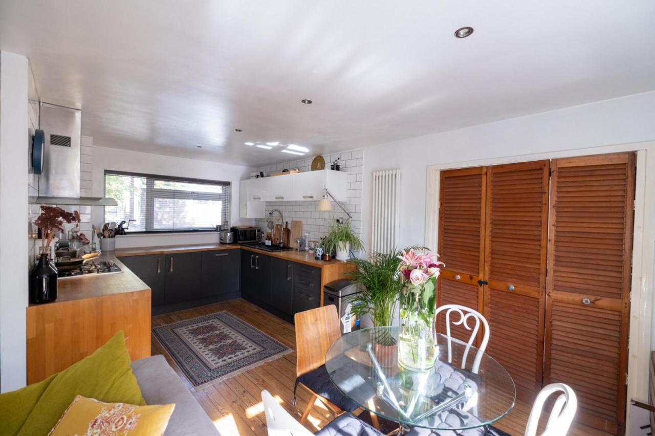 Casa de férias Fantastic 2bd House In The Heart Of Dulwich