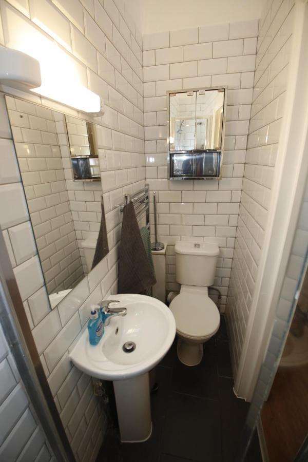 Cosy Camden Town One Bedroom Flat Apartment *
