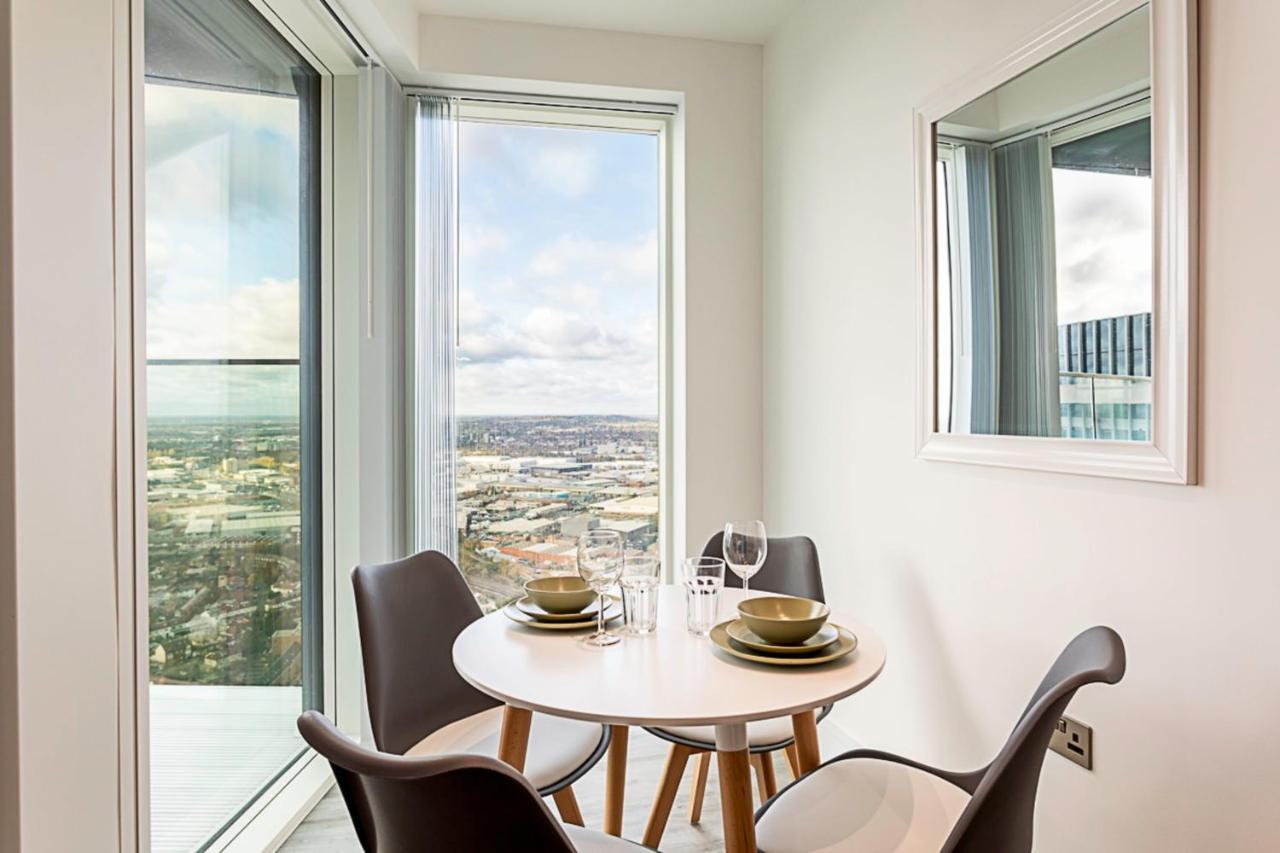 Apartment Icon Tower Flat Vi London