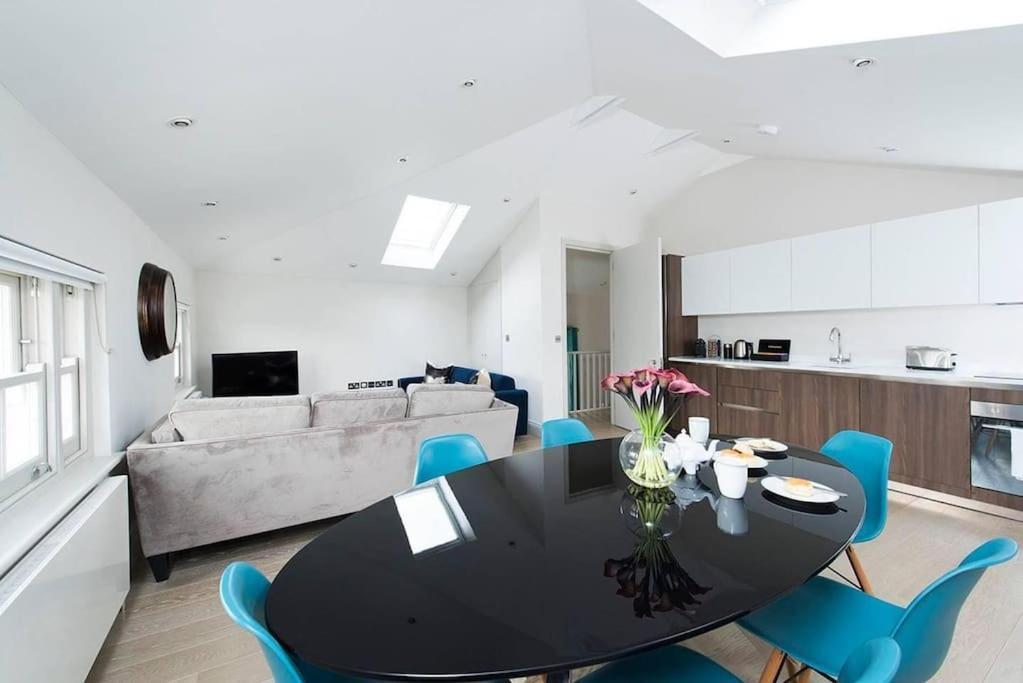Apartamento Recently Redecorated Bright And Spacious 1br Flat In West Londres