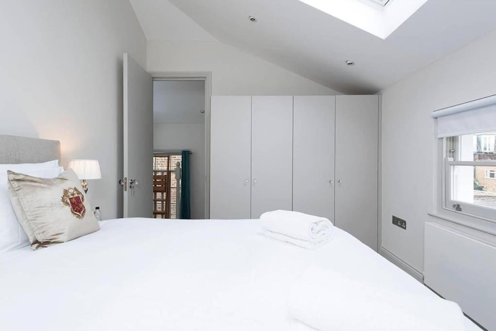 Apartamento Recently Redecorated Bright And Spacious 1br Flat In West *
