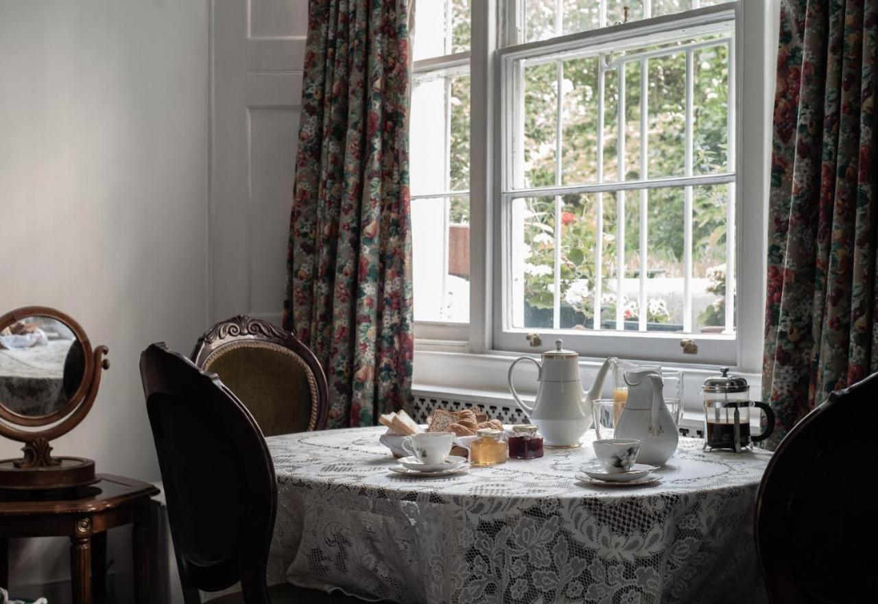 Acomodação com café da manhã  Juliette's Londres