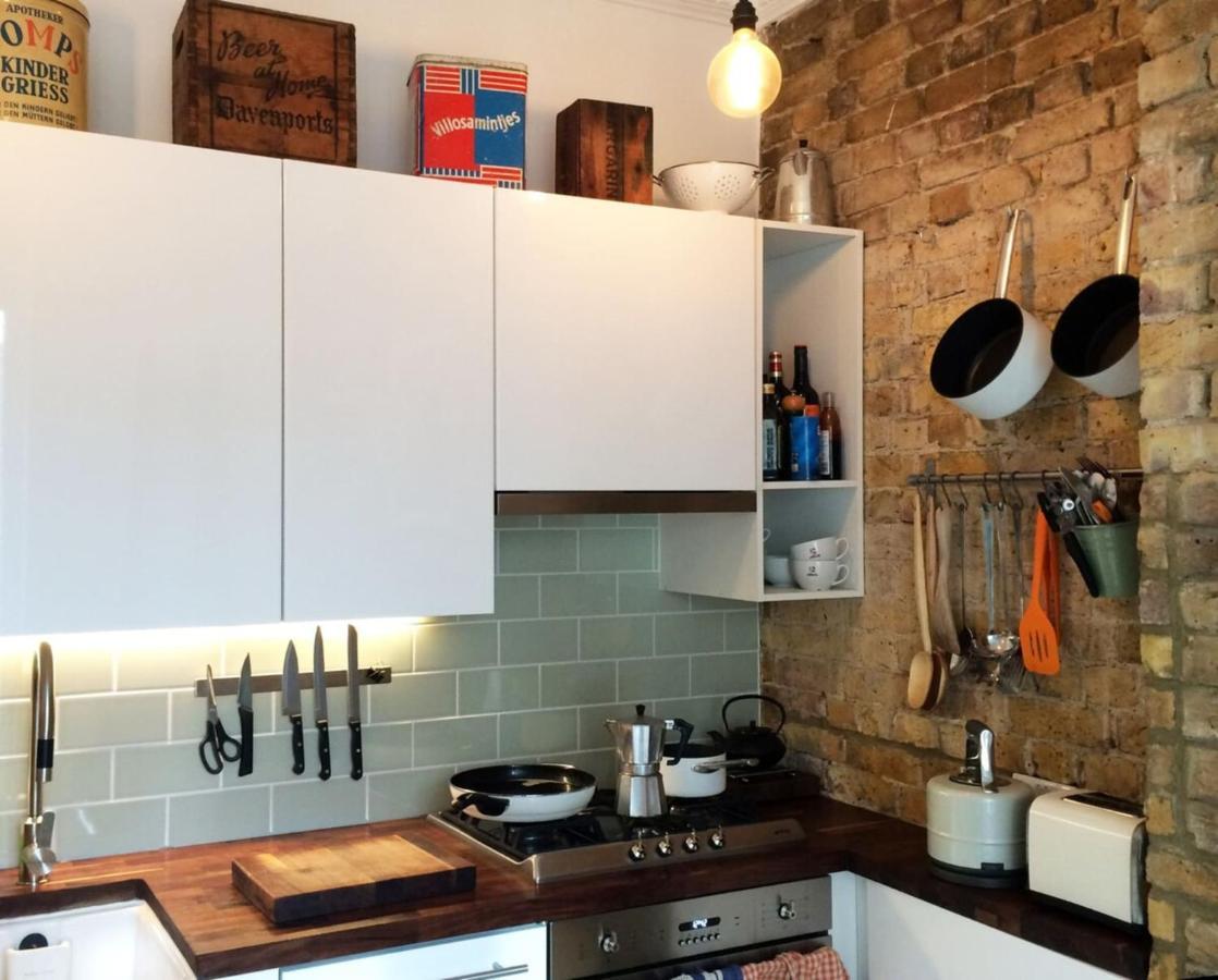 Apartment Beautiful Canalside 1-bedroom Flat With Terrace London