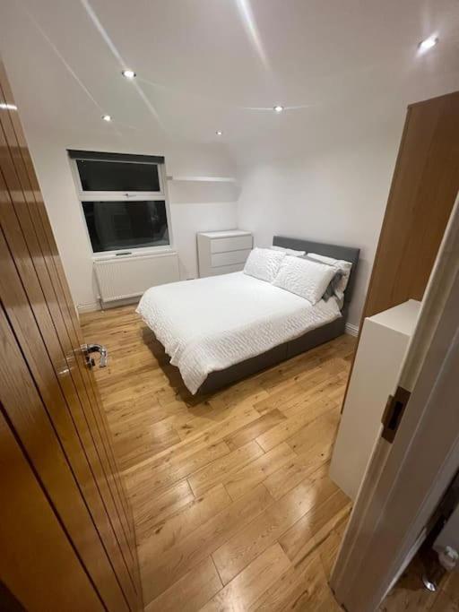 2 Bedroom In Hampdenrd Apartamento *