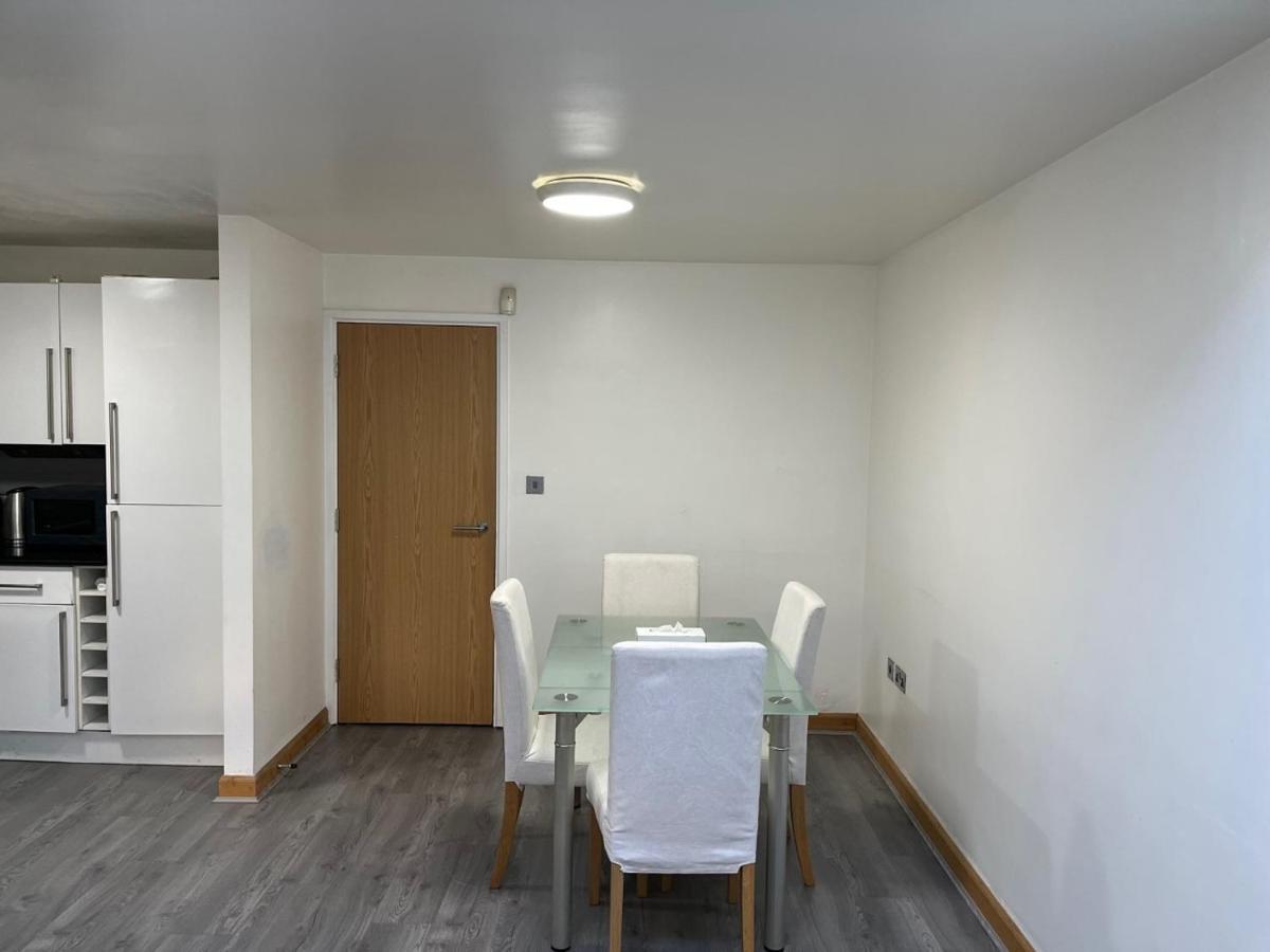 Three Bedroom House In Tooting By Star Casa de férias Londres