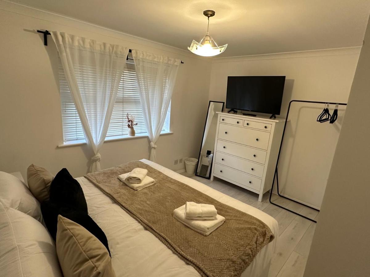 Stylish 1 Bedroom Close To Tooting Bec Station