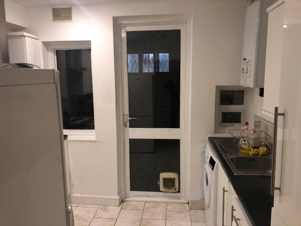 Apartment Clapham 1 *