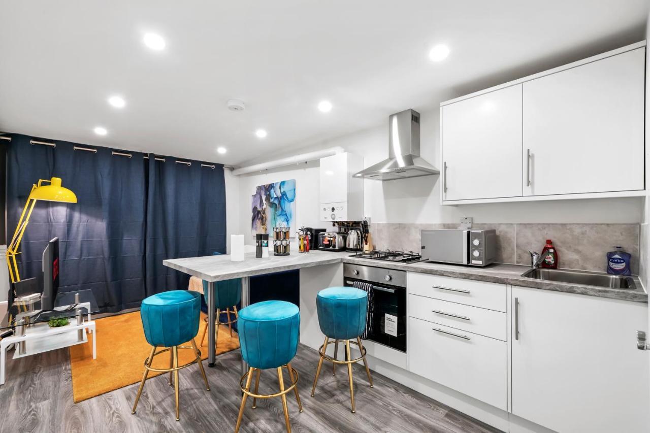 Stunning Westminster New Flats Apartment London