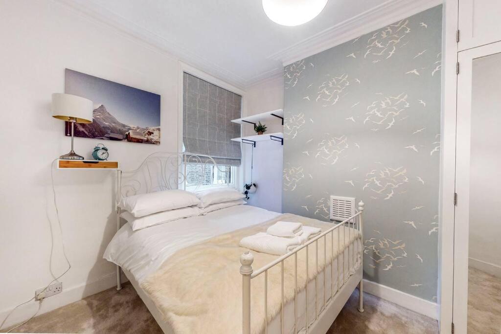 Charming 1 Bedroom In Kennington Apartamento