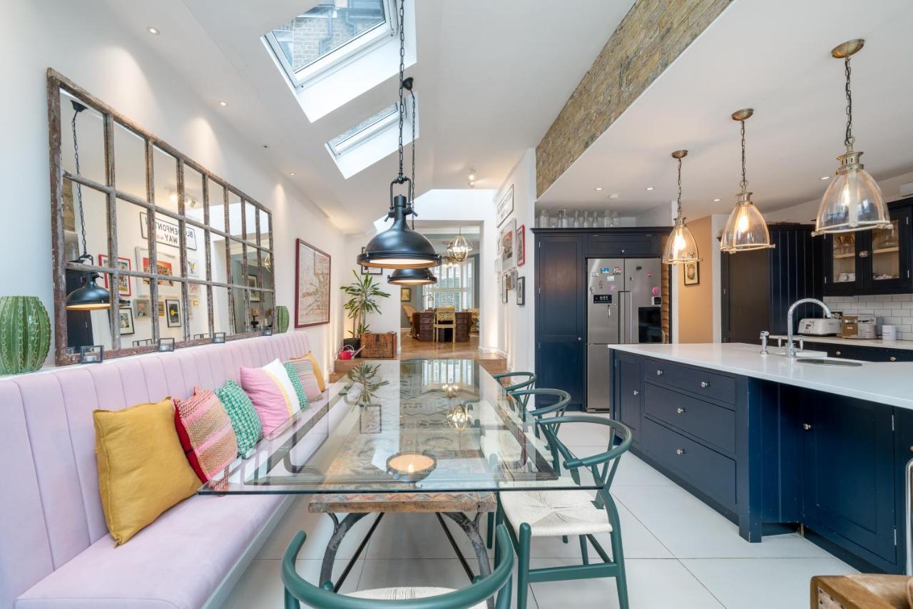 Holiday home Joivy Splendid 4 Bed, 4 Bath House With Garden, Shepherds Bush