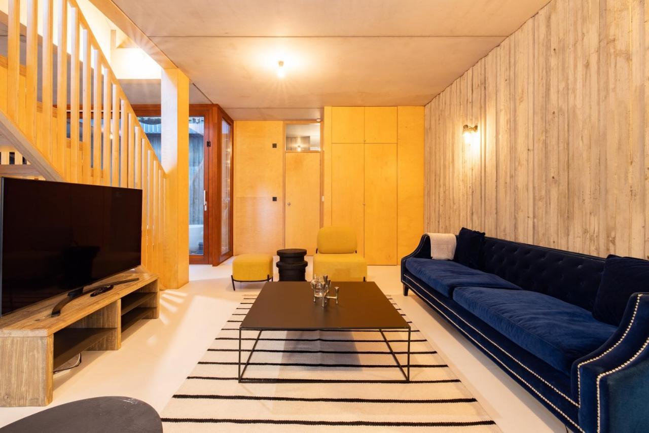 The Victoria Park Sanctuary - Stunning 2bdr Flat Apartment London