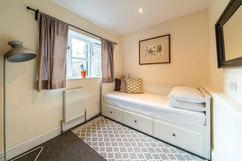 Cozy 3 Bed Flat In The Heart Of Broadway Market