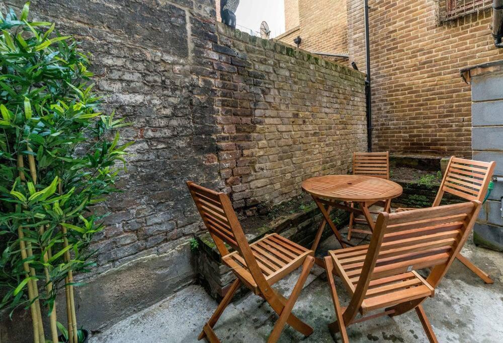 Apartment Cozy 3 Bed Flat In The Heart Of Broadway Market