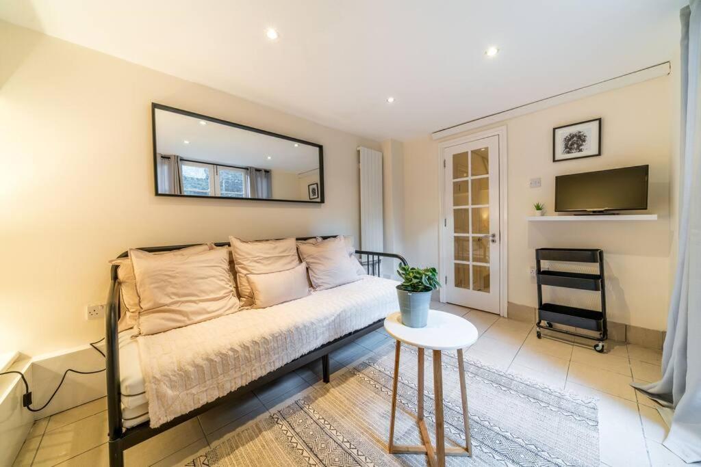 Apartment Cozy 3 Bed Flat In The Heart Of Broadway Market London