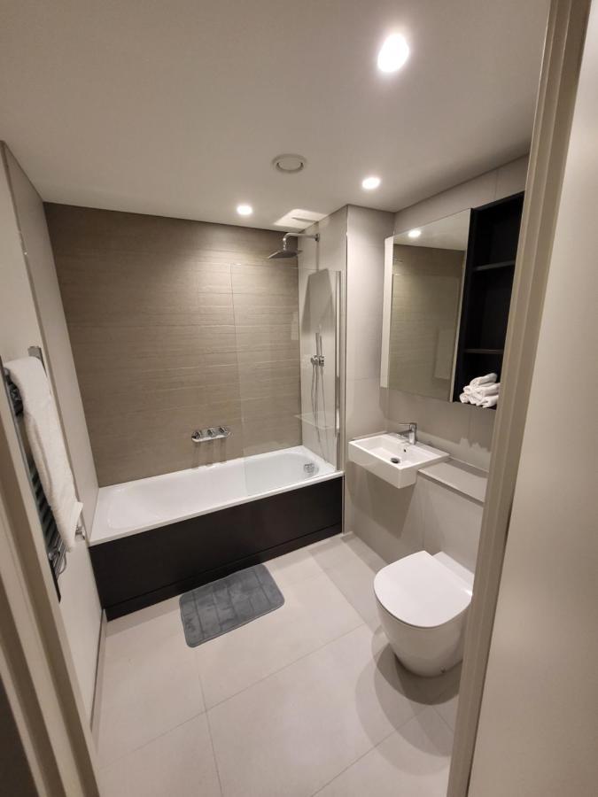 71 Bondway, Parry St, Sw81sf Apartment *
