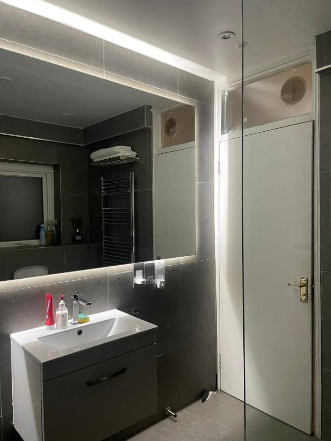 Balham, South Spacious 1, 6 Available Hospedagem domiciliar *