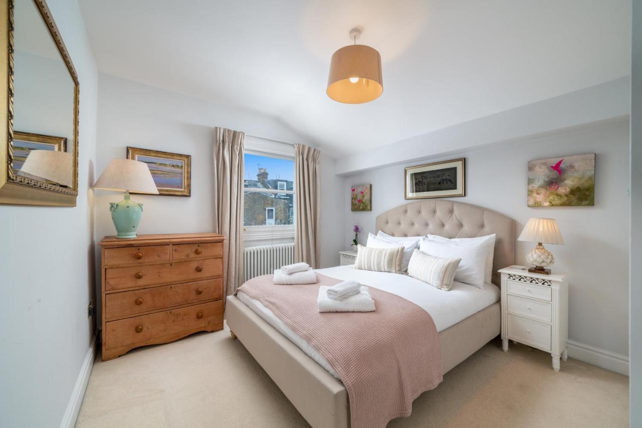 Holiday home Joivy Splendid 4 Bed, 4 Bath House With Garden, Shepherds Bush