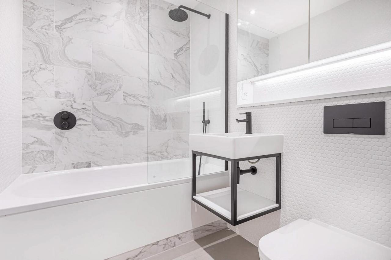 Royal Kensington In Cromwell Road Apartment