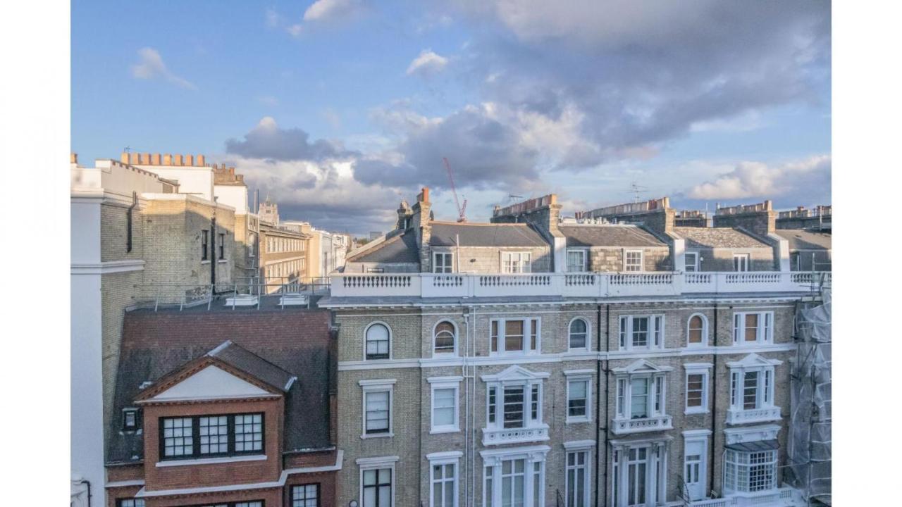 Royal Kensington In Cromwell Road * Londres