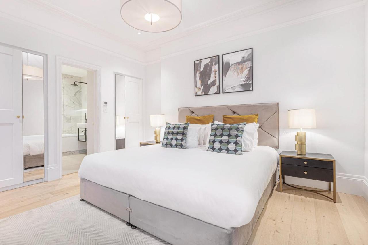 Royal Kensington In Cromwell Road London