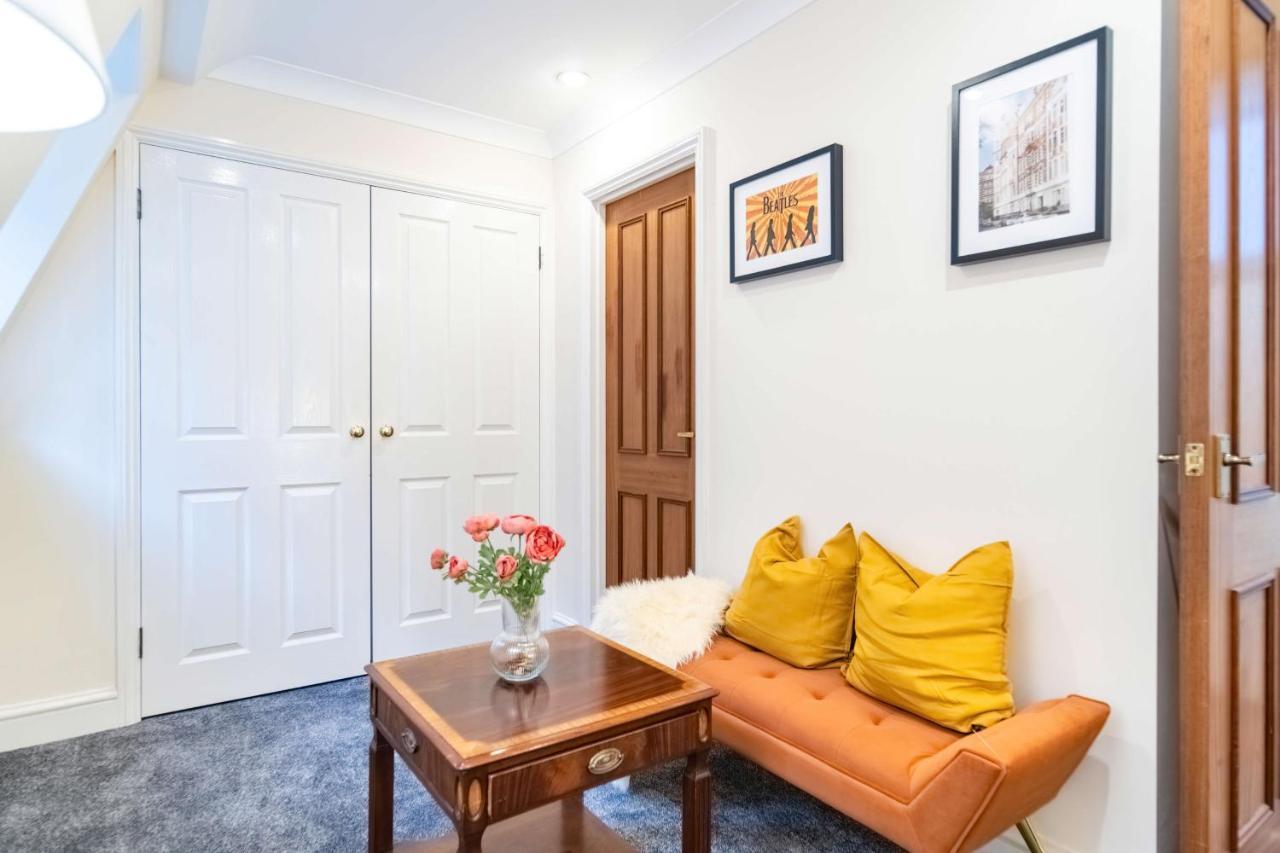 Holiday home Beatles Mews Town House