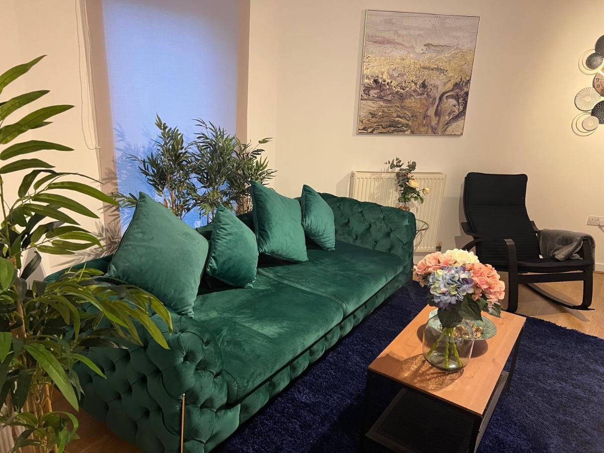Poplar Guest house London