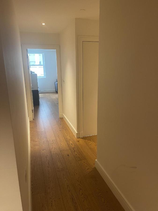 Clarges -selfridges Luxury Apartment