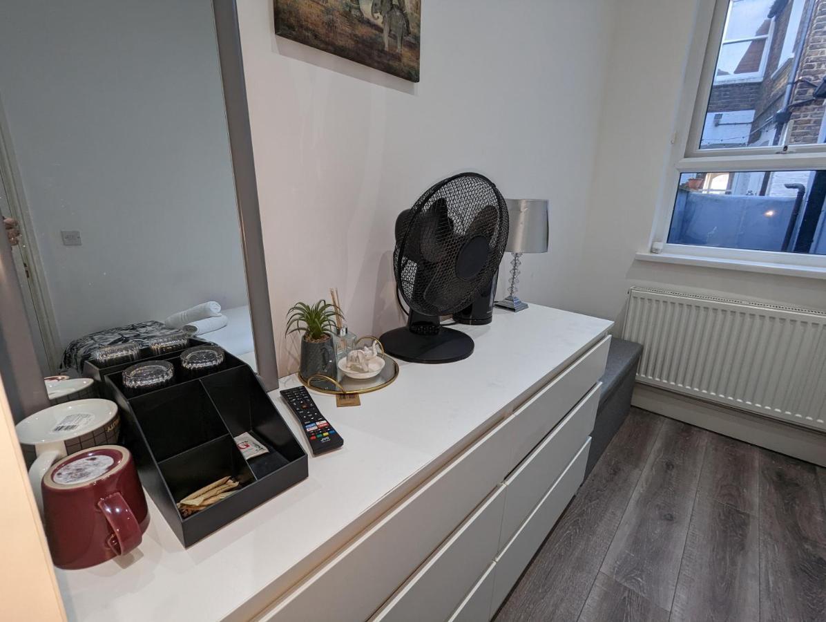 Mile End- Prime Location Guest house