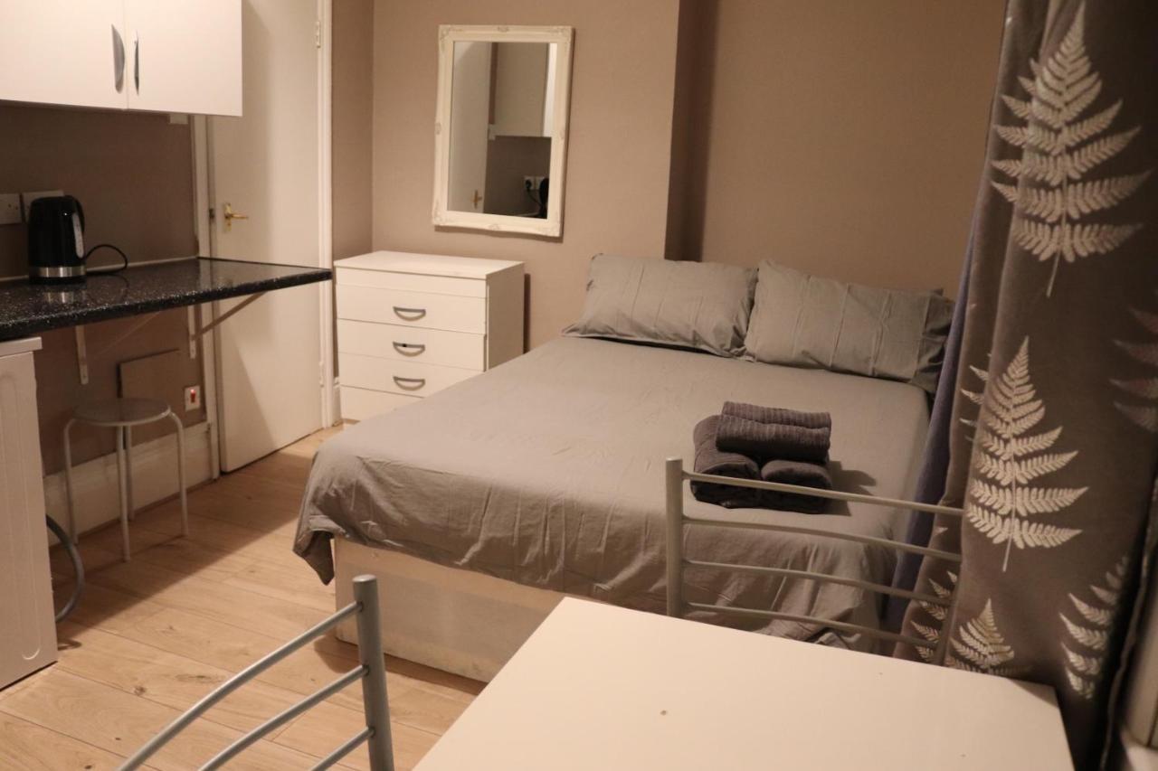 Studio On Finchley Road Apartment London