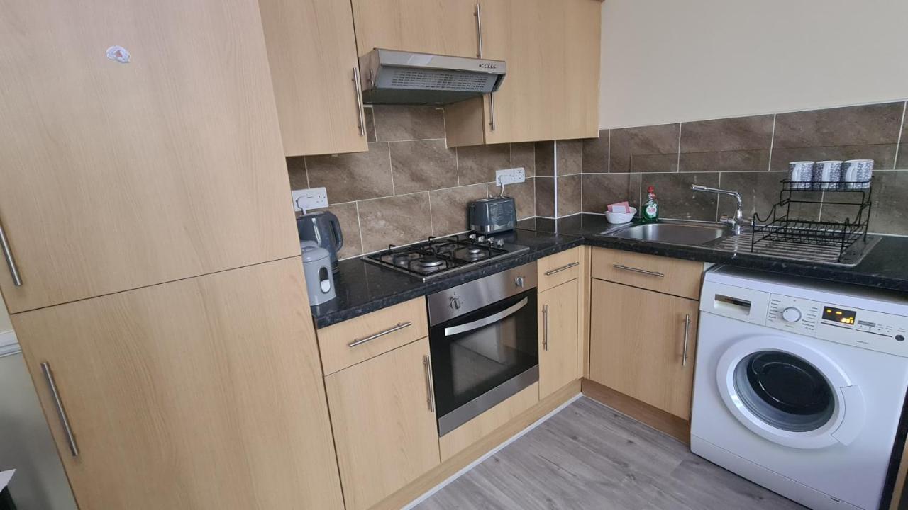 Apartamento Entire 2 Bedroom Home/flat In London, Line