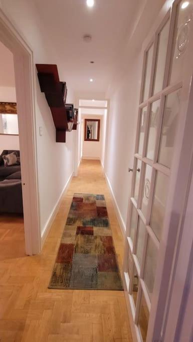Apartment Spacious 2 Bedroom Flat In Baker Street