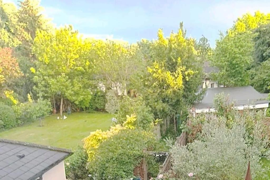 Apartment Private Spacious Studio Ealing 2 Mins From Tube