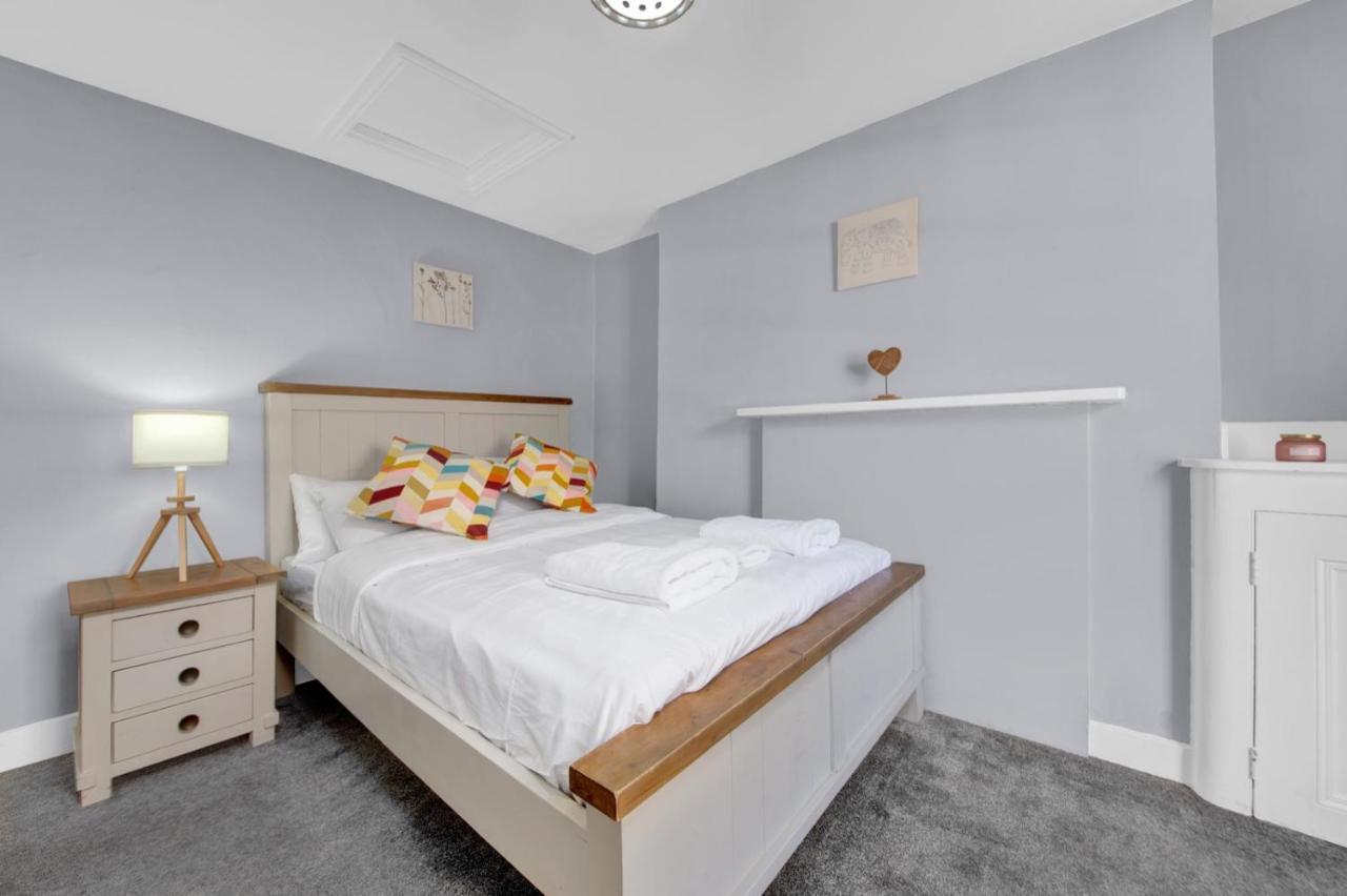 Number 27 Guest house London