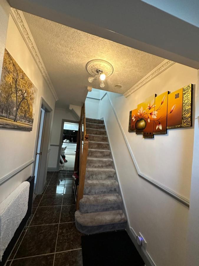Homestay Sheri's Away London