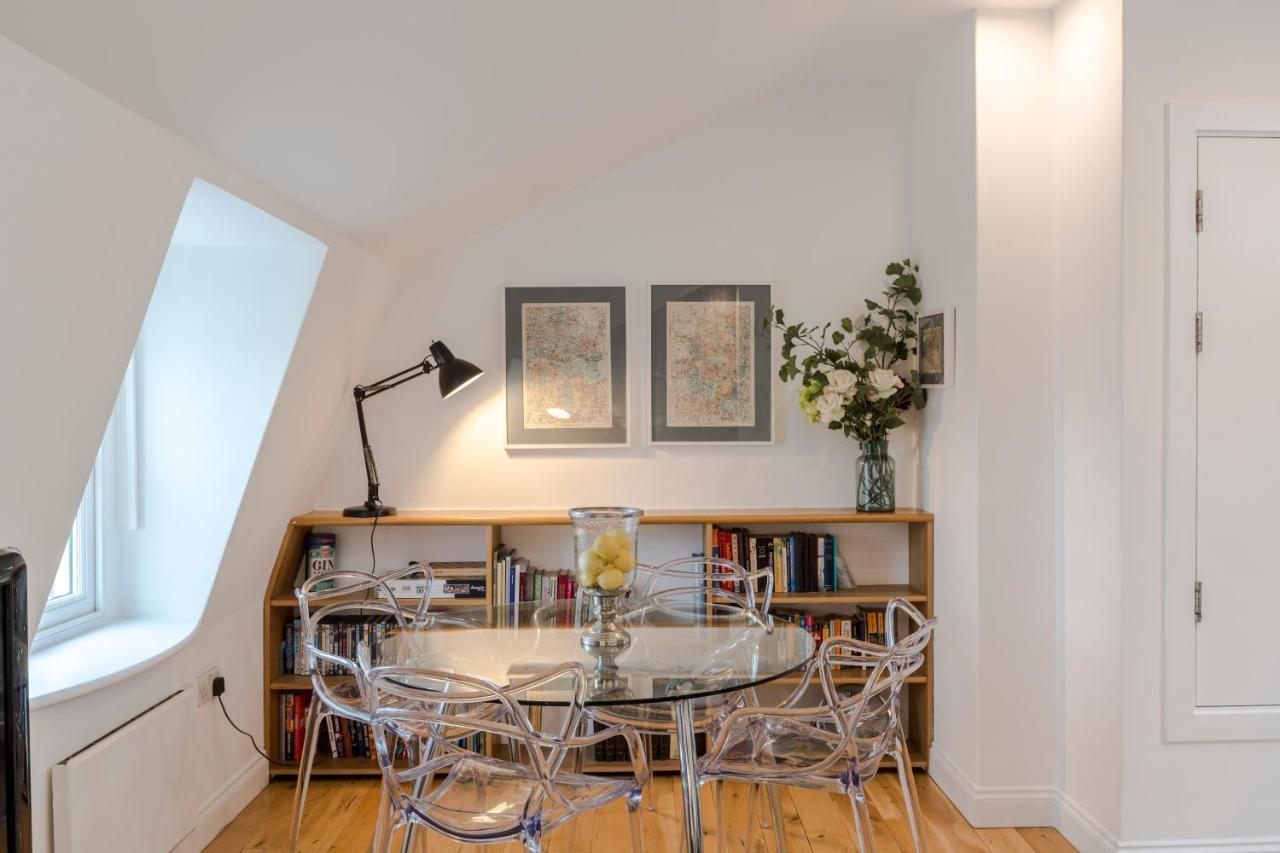 Penthouse Kings Cross Apartment
