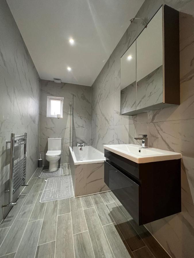 Star Station Road 3-bed Haven Londres