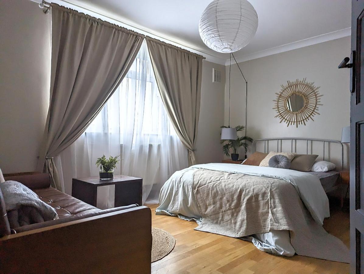 Apartment 1bd With Balcony In Hoxton - Zone 1 *