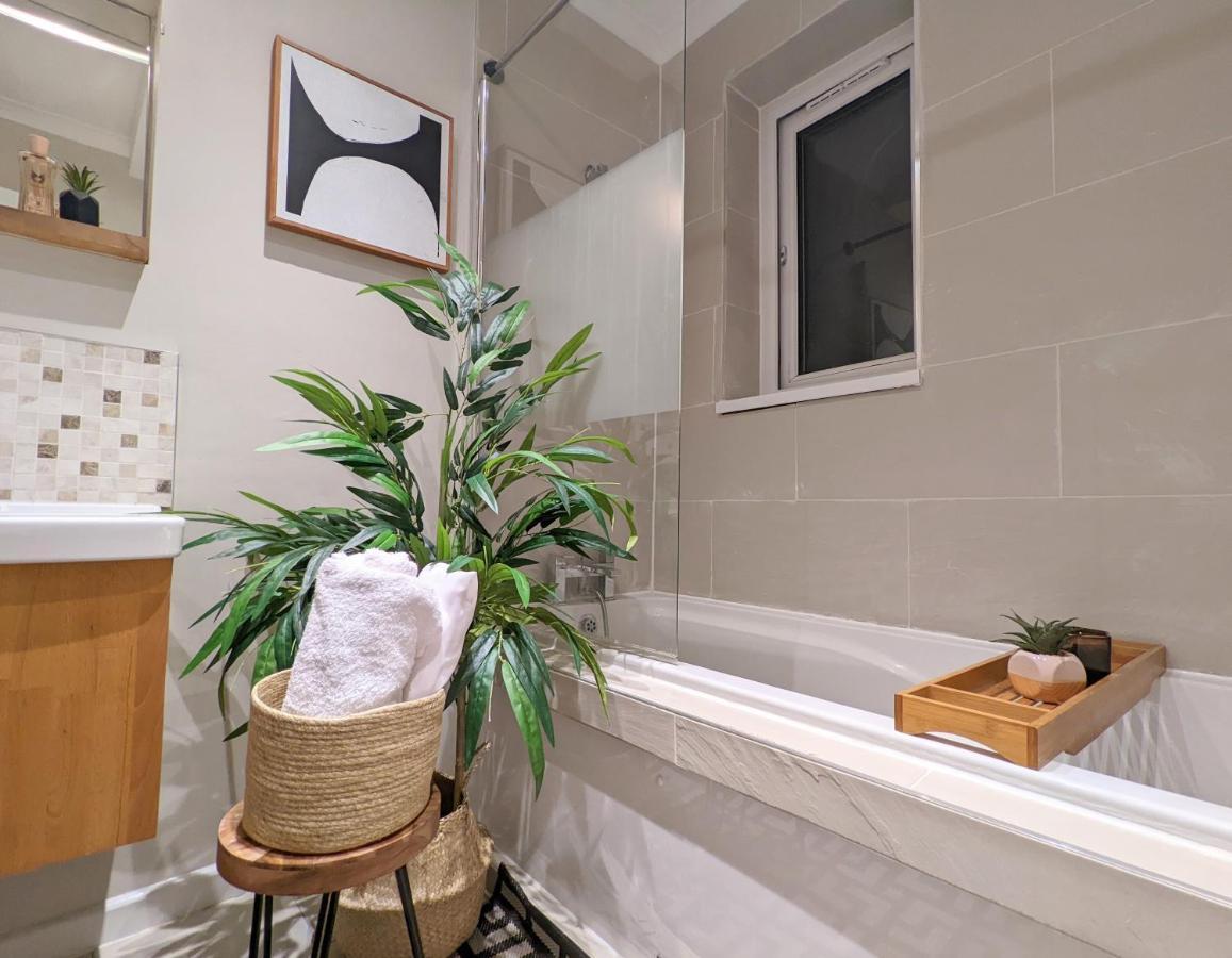 1bd In Leyton Zone 2 Apartment London