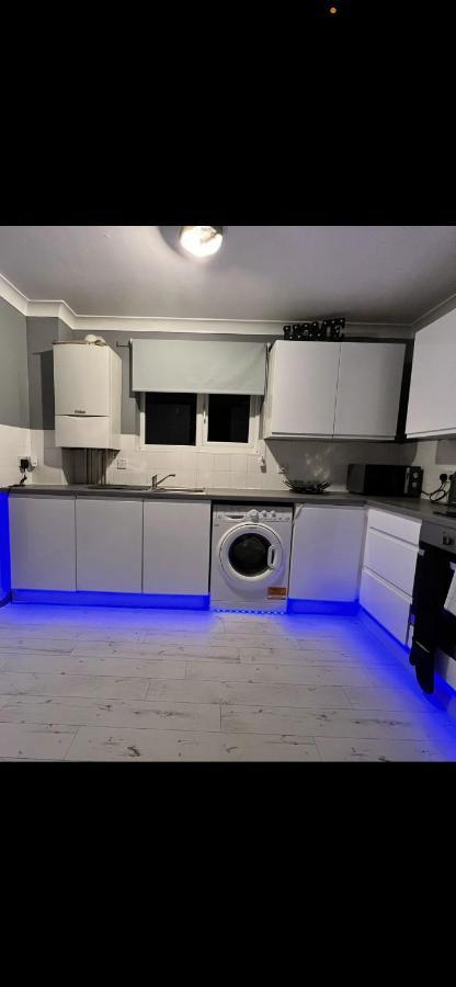 Apartamento Lovely, Two Bedroom Central Location *