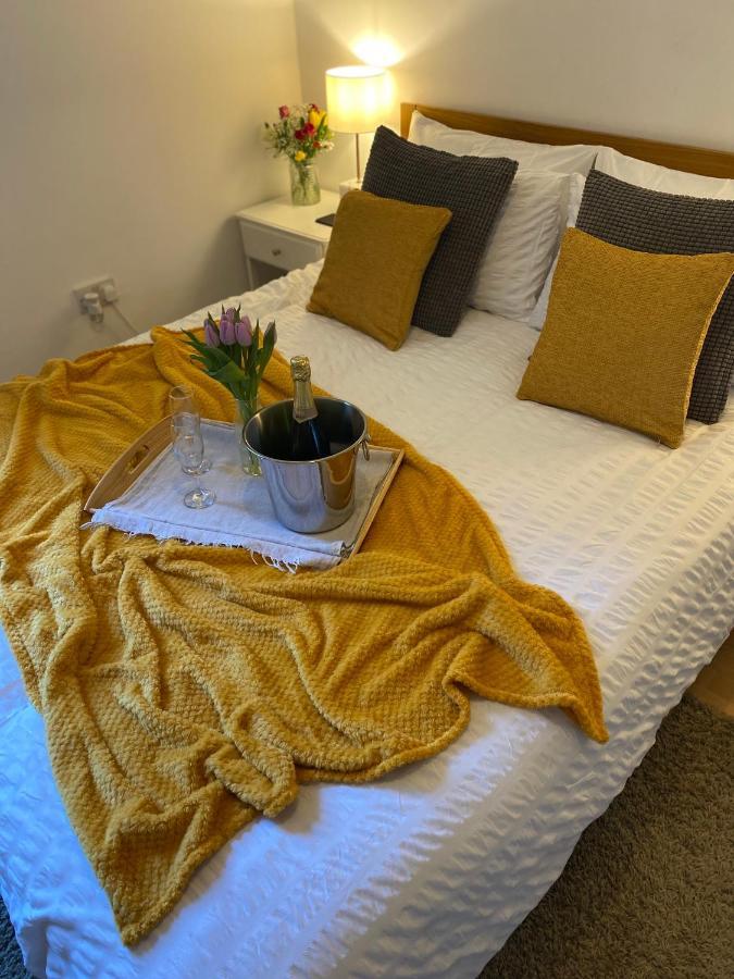 Guest Bedroom With King Size Bed In Brixton Hospedagem domiciliar *