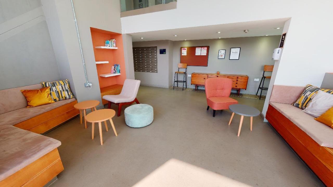 Apartment For Students Only Private Bedrooms With Shared Kitchen And At Iq Haywood House In *