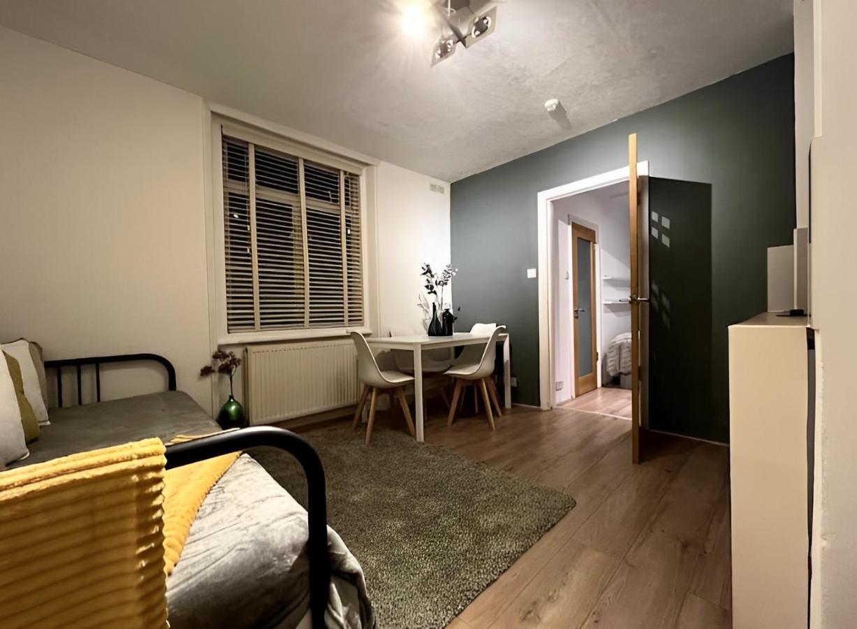 Apartment Nice 1 Bed Flat London/chiswick For 4 People *