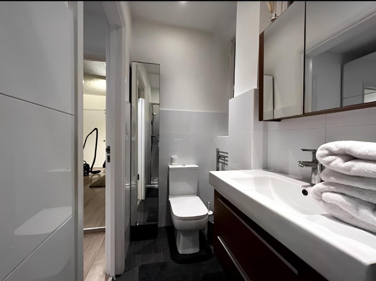 Apartment Nice 1 Bed Flat London/chiswick For 4 People