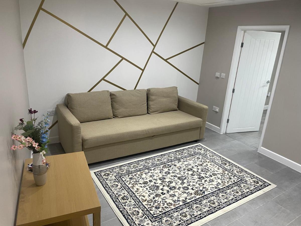 Apartment Two Bedrooms London
