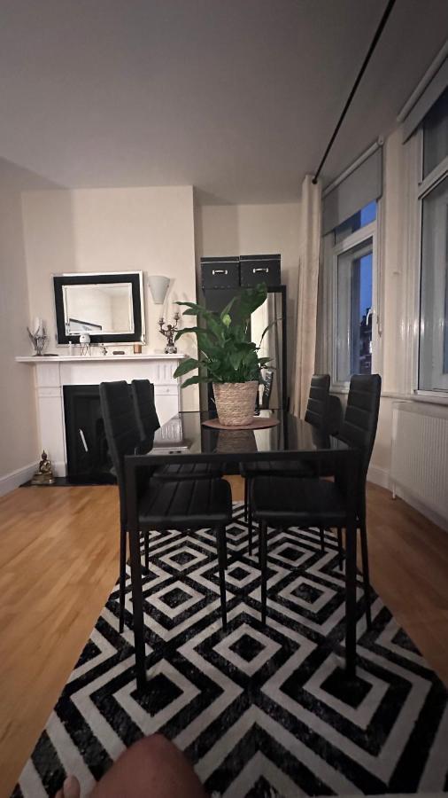 Apartment Central Spacious Studio