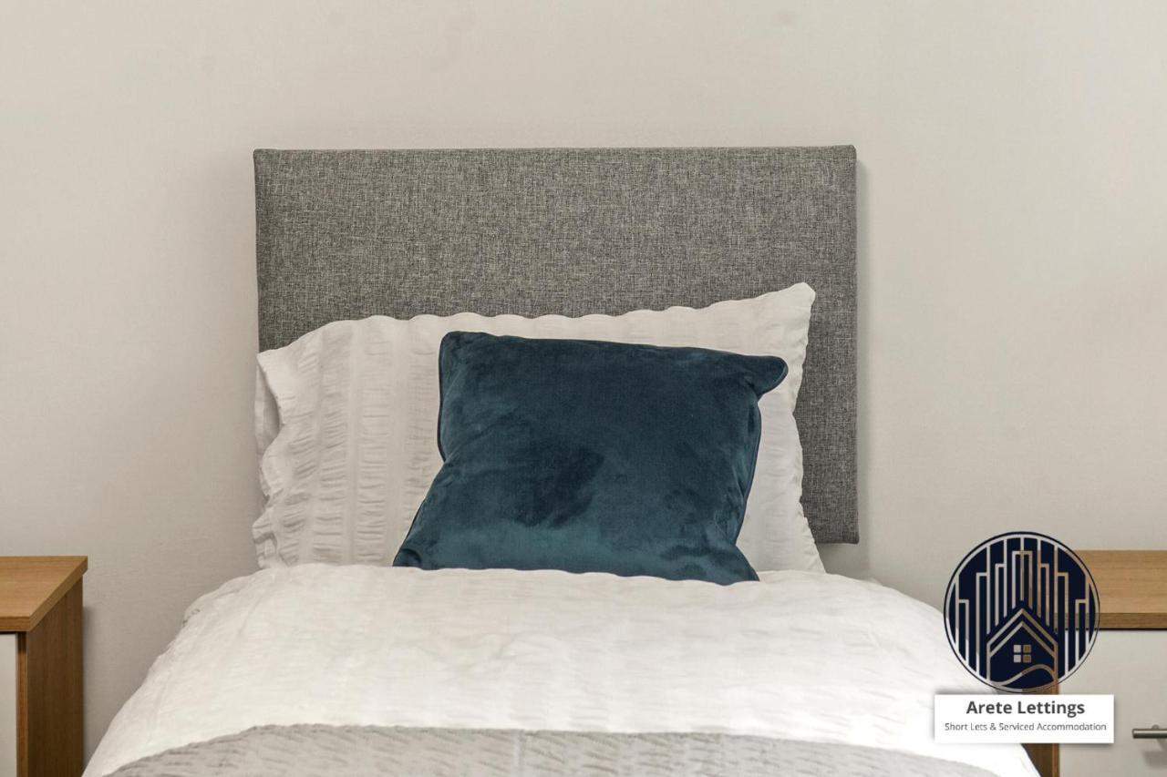 Apartment Family-friendly 2-bed, 2-bath Xmas - Book Now!